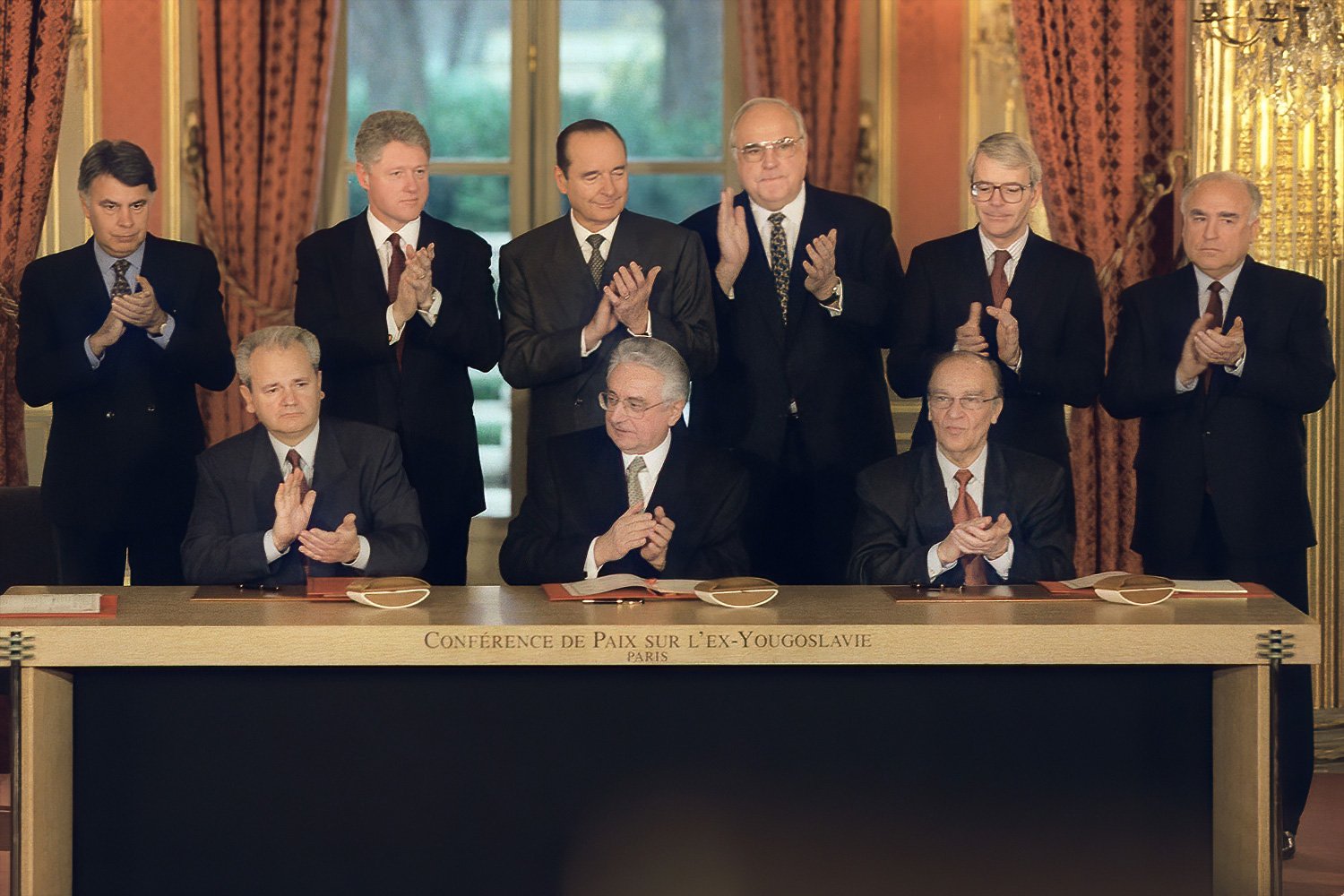 Potpisan Daytonski mirovni sporazum